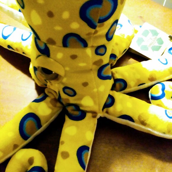 New Petting Zoo Yellow Ring Octopus stuffed toy New with tags - Picture 4 of 6